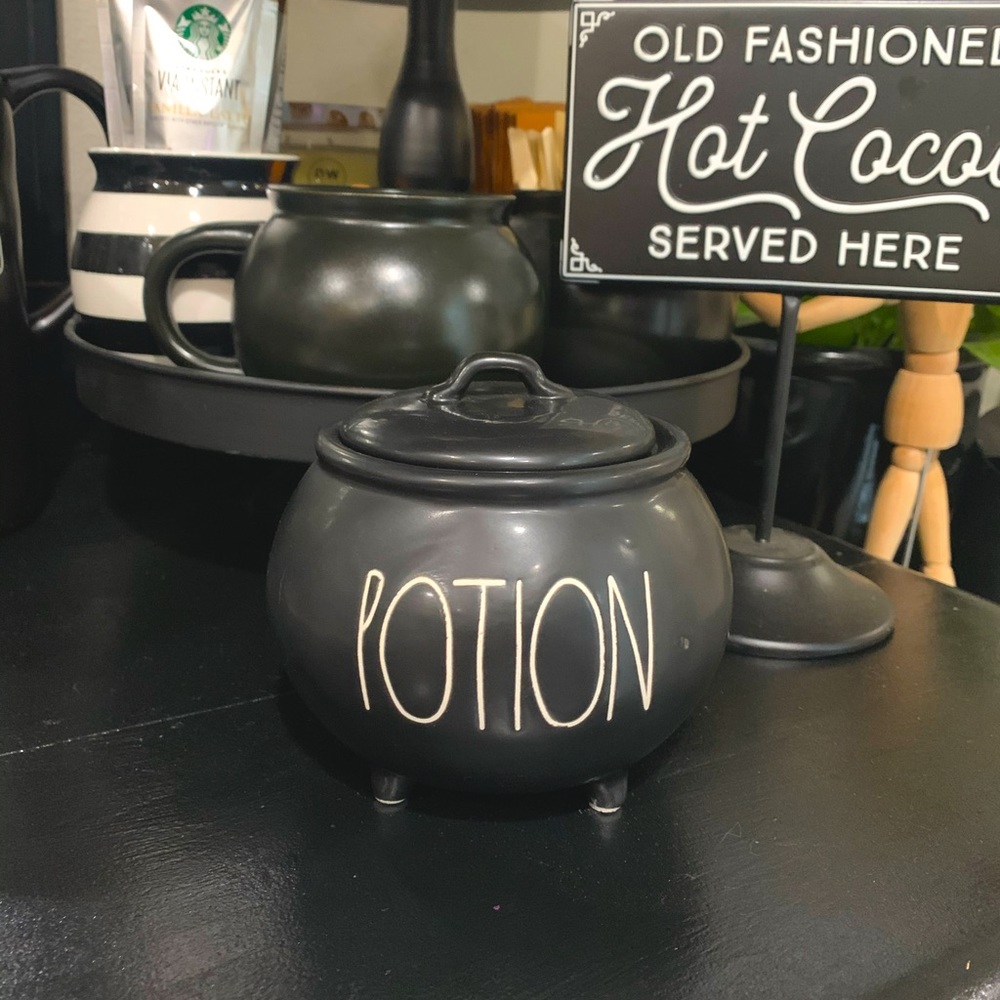 Rae Dunn Halloween Potion cauldron 🖤🧙🏻‍♀️🐈‍⬛
